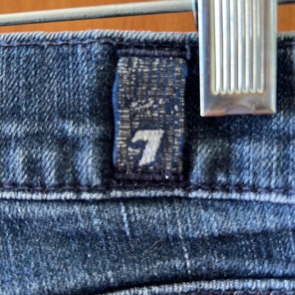 7 for all mankind jeans - Picture 4 of 7